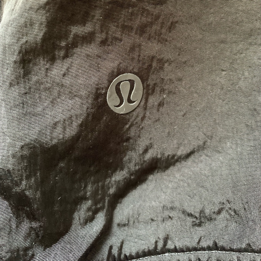 lululemon athletica Black Quilted Bomber - Picture 13 of 14